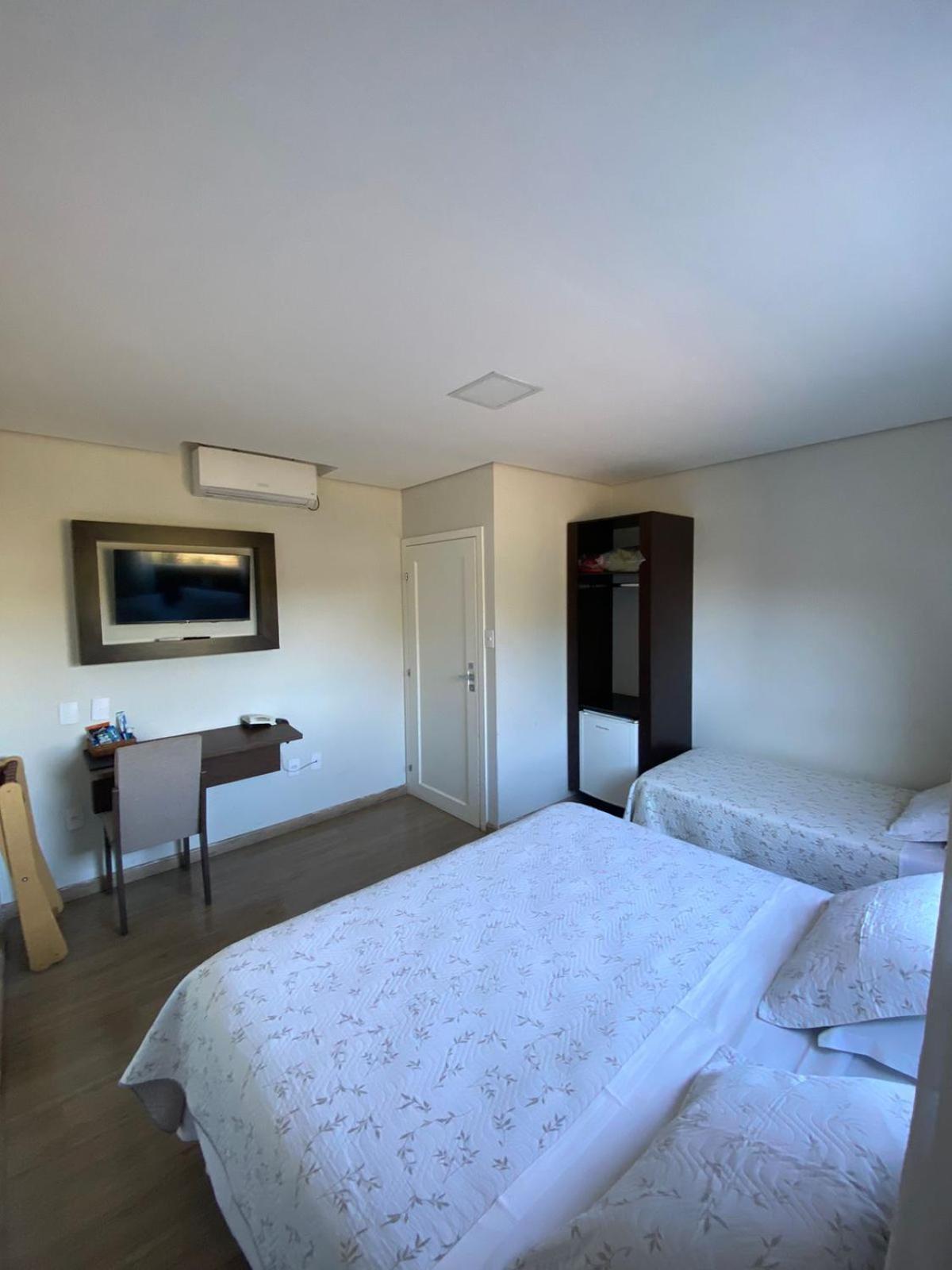 Hotel Recanto Dos Ipes Frutal Exterior photo