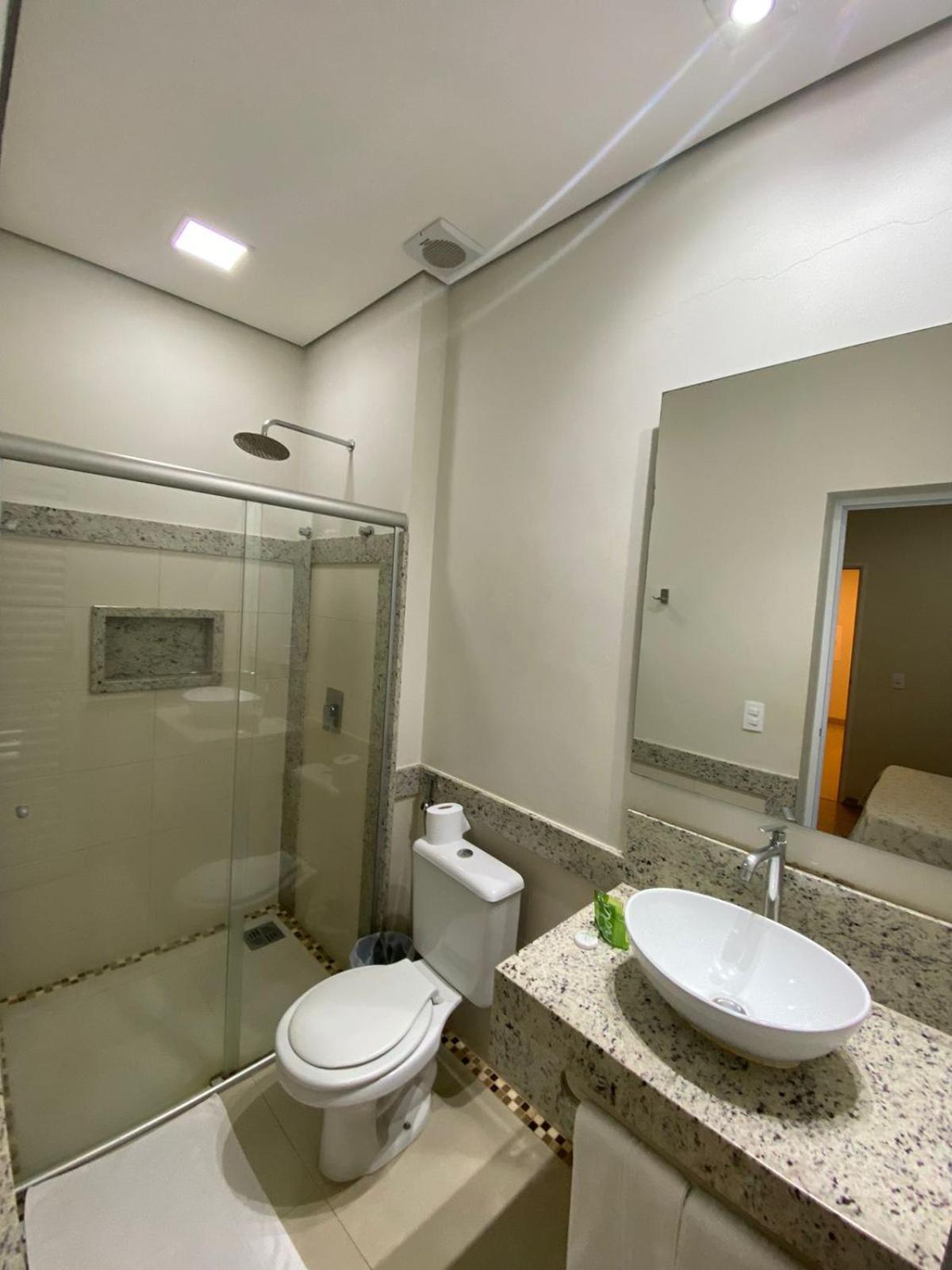 Hotel Recanto Dos Ipes Frutal Exterior photo