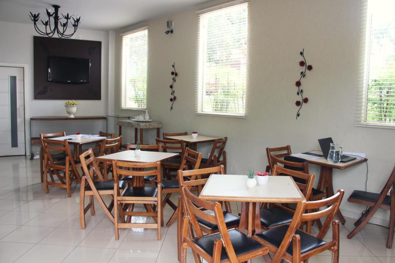 Hotel Recanto Dos Ipes Frutal Exterior photo
